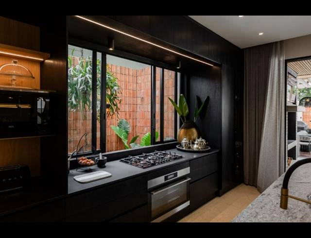 3 BEDROOM HOUSE FOR SALE IN WATERKLOOF RIDGE